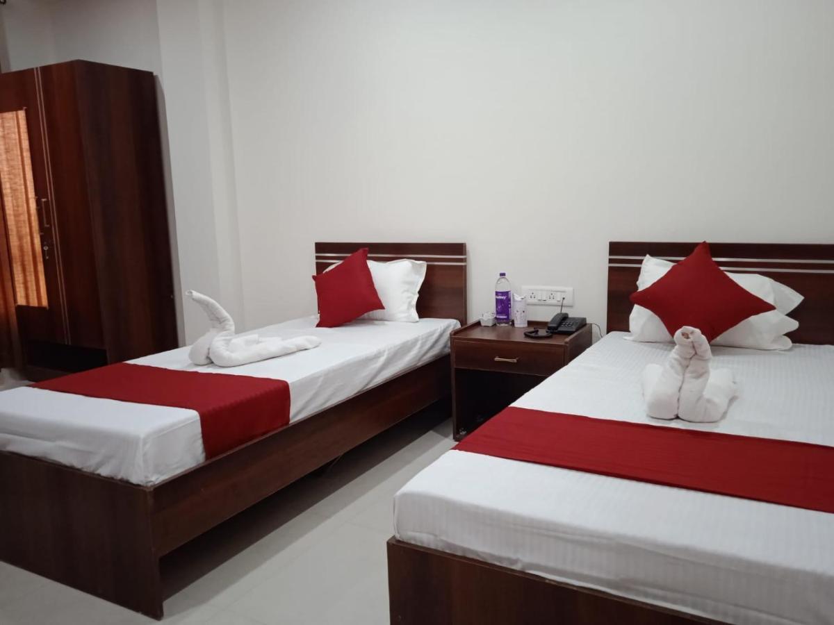 גווהטי Hotel Haren Grand מראה חיצוני תמונה